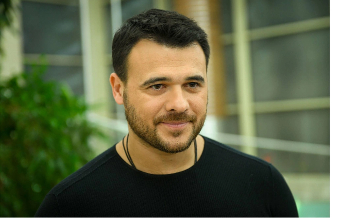 agalarov-pokazal-svoikh-povzroslevshikh-synovey-bliznetsov-dva-nadezhnykh-plecha-ryadom