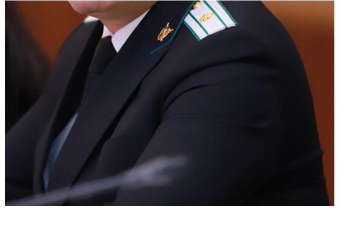 vozrast-prebyvaniya-sotrudnikov-prokuratury-na-sluzhbe-uvelichen-do-65-let