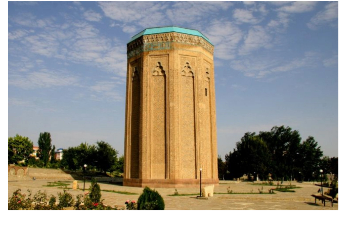 nachalas-restavratsiya-mavzoleya-momine-khatun