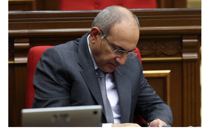 pashinyan-blazhenny-mirotvortsy-ibo-oni-budut-narecheny-synami-bozhiimi
