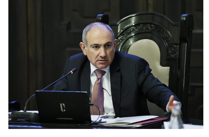 pashinyan-armiya-dolzhna-stat-samym-poslednim-instrumentom-bezopasnosti