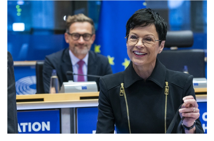 yevrokomissar-marta-kos-posetit-azerbaydzhan