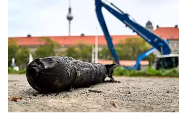 v-berline-evakuirovali-10-tys-chelovek-iz-za-bomby-vremen-vtoroy-mirovoy
