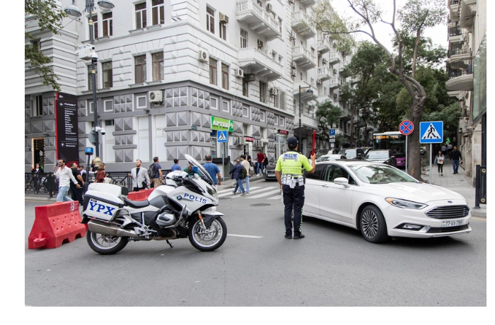 mvd-obratilos-k-grazhdanam-v-svyazi-s-gran-pri-azerbaydzhana-formuly-1