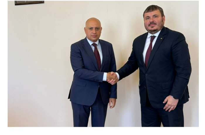 posol-ukrainy-vstretilsya-s-zamministra-inostrannykh-del-azerbaydzhana