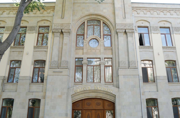 minzdrav-bolshinstvo-zhalob-svyazano-s-narusheniyami-sanitarnykh-norm-v-otelyakh-i-salonakh-krasoty