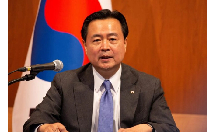 glava-mid-yuzhnoy-korei-napravlyaetsya-v-ssha-posle-krupneyshego-immigratsionnogo-reyda-na-zavode-lg-i-hyundai