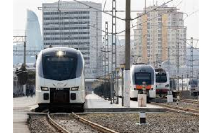 zapushchen-passazhirskiy-poezd-po-marshrutu-gyandzha-gabala-gyandzha