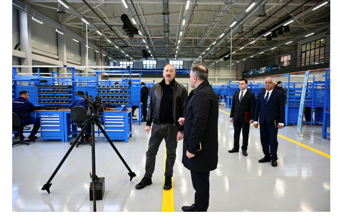 prezident-ilkham-aliev-prinyal-uchastie-v-otkrytii-posle-rekonstruktsii-terterskogo-elektromekhanicheskogo-zavoda-foto