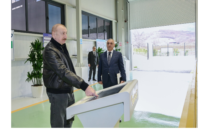 prezident-ilkham-aliev-prinyal-uchastie-v-otkrytii-gidroelektrostantsii-gozlukyorpyu-v-agderinskom-rayone-foto