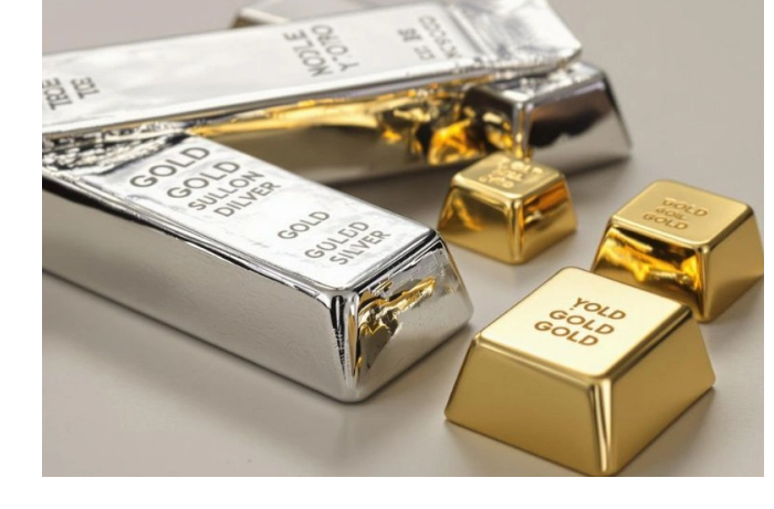 tseny-na-zoloto-i-serebro-snizilis-posle-rosta-do-rekordnogo-znacheniya-dnem-ranee