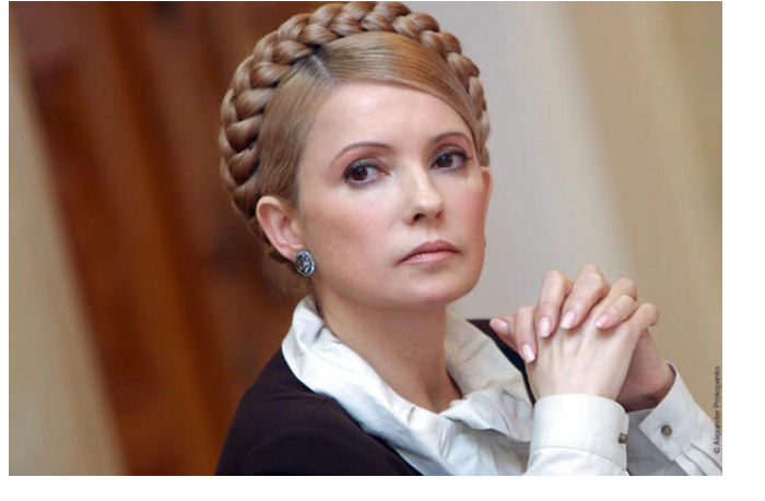 smi-yuliyu-timoshenko-obvinili-v-podkupe-deputatov-rady