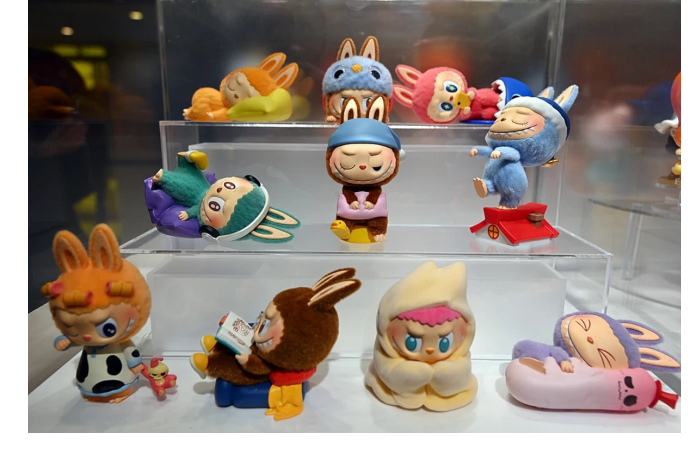 smi-proizvoditelya-labubu-obvinili-v-ekspluatatsii-detskogo-truda