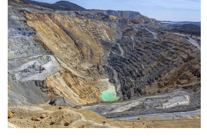 azerbaydzhan-uvelichil-proizvodstvo-bentonita-na-28