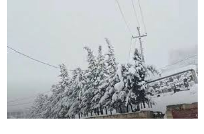 v-dzhalilabadskom-rayone-bolee-50-sel-ostalis-bez-sveta-iz-za-snegopada