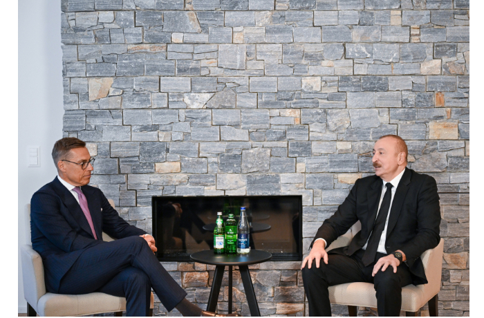 prezident-ilkham-aliev-vstretilsya-s-prezidentom-finlyandii-v-davose-foto