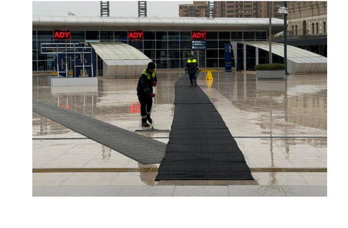 azhd-nesmotrya-na-nepogodu-poezda-kursiruyut-po-raspisaniyu