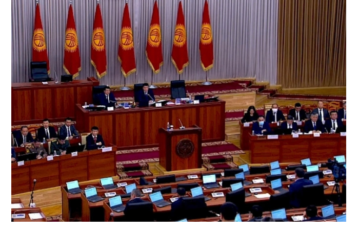 v-parlamente-kyrgyzstana-obsudili-ukreplenie-svyazey-s-azerbaydzhanom-i-gruziey
