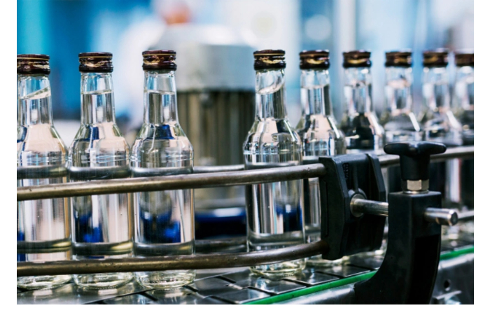 v-azerbaydzhane-yezhegodnoe-proizvodstvo-vodki-uvelichitsya-do-100-tys-dekalitrov