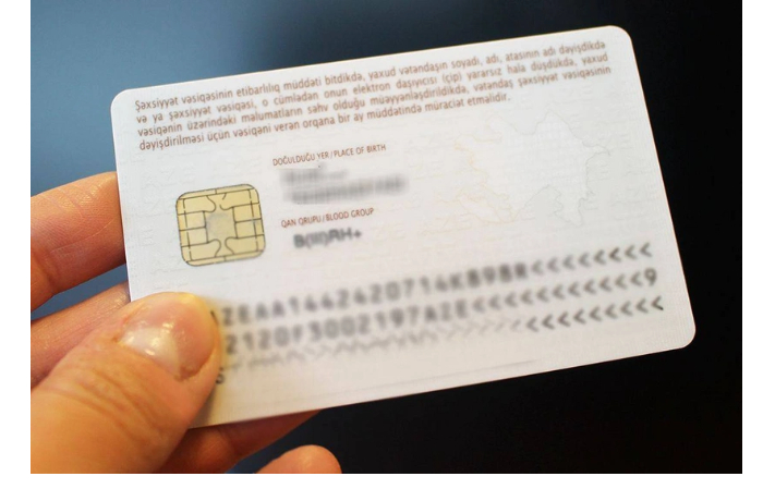 v-azerbaydzhane-menyayutsya-pravila-prisvoeniya-imeni-rebenku-i-polucheniya-im-grazhdanstva