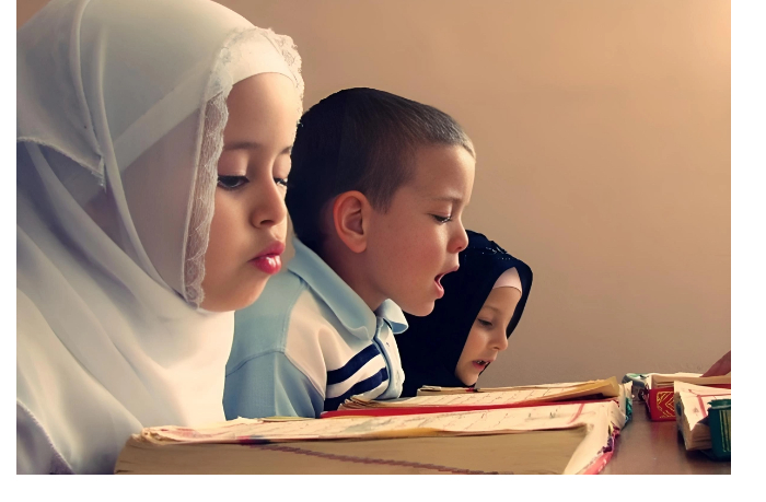 v-azerbaydzhane-zapretyat-prinuzhdenie-detey-k-veroispovedaniyu