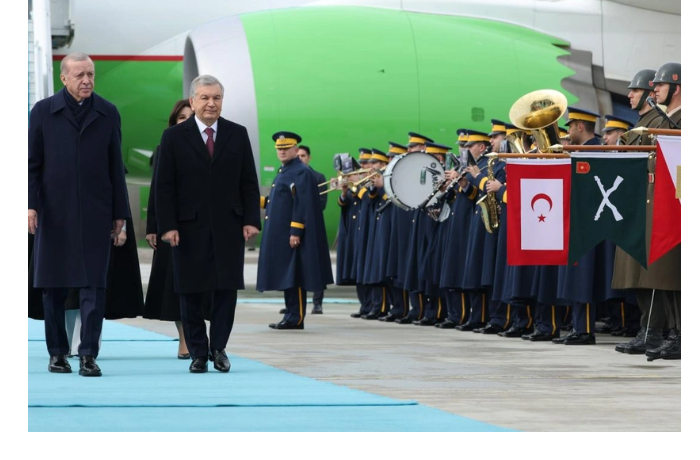 prezident-uzbekistana-nakhoditsya-s-vizitom-v-turtsii