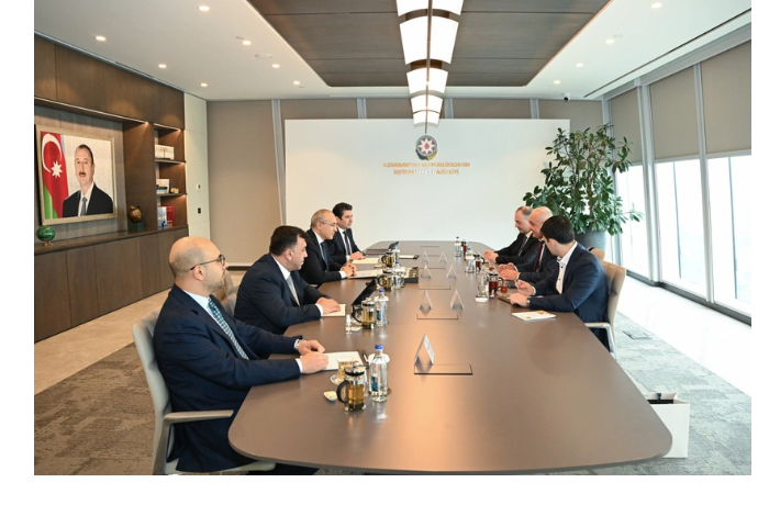 mikail-dzhabbarov-zavod-po-proizvodstvu-bezalkogolnoy-produktsii-v-gabale-snizit-zavisimost-ot-importa