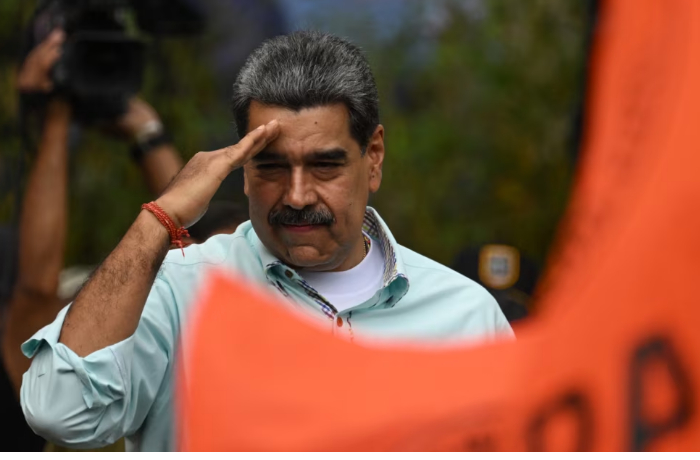 shveytsariya-zamorozila-aktivy-nikolasa-maduro