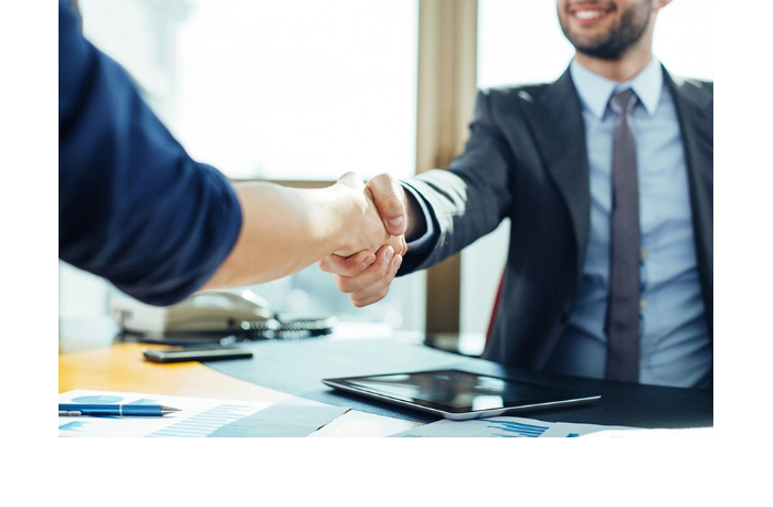 v-azerbaydzhane-vosstanovili-na-rabote-89-sotrudnikov-uvolennykh-s-narusheniem-zakona