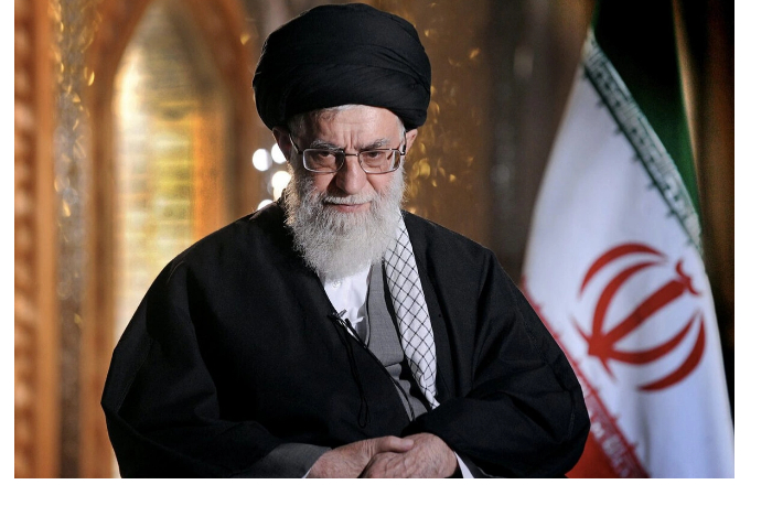 amerikanskiy-kongressmen-predupredil-khamenei-pokin-iran-poka-yest-vozmozhnost