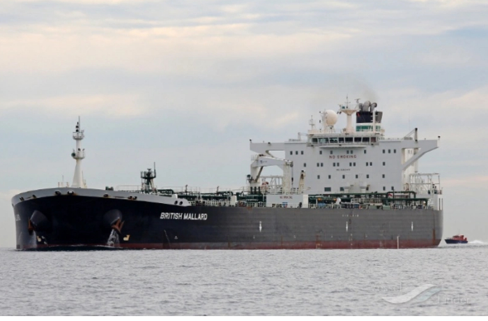 beregovaya-okhrana-ssha-podnyalas-na-bort-olina-obnovleno