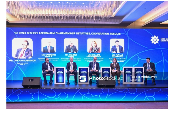 v-ramkakh-mediaforuma-svmda-v-baku-proshla-panel-o-predsedatelstve-azerbaydzhana