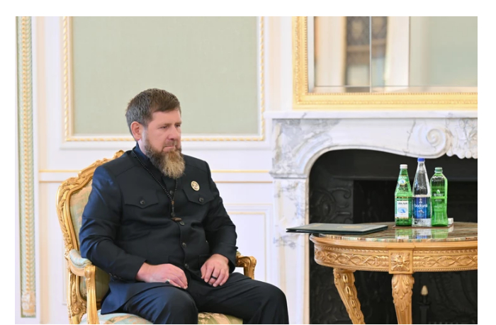 ramzan-kadyrov-vnov-vyrazil-soboleznovaniya-v-svyazi-s-krusheniem-samoleta-baku-groznyy