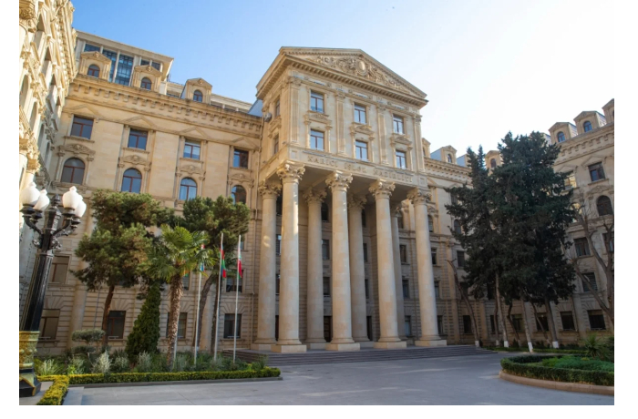 mid-vnov-prizval-azerbaydzhantsev-ne-rabotat-na-sudakh-v-chernom-i-azovskom-moryakh