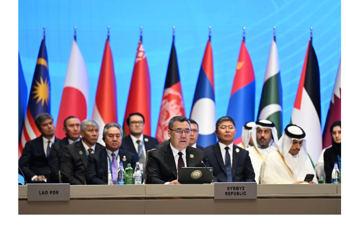 zhaparov-vysoko-otsenil-vklad-azerbaydzhana-v-razvitie-svmda