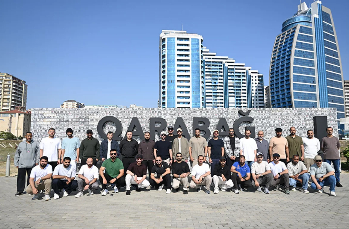 uchastniki-ucheniy-vstrecha-sokolov-2026-posetili-v-baku-park-voennykh-trofeev
