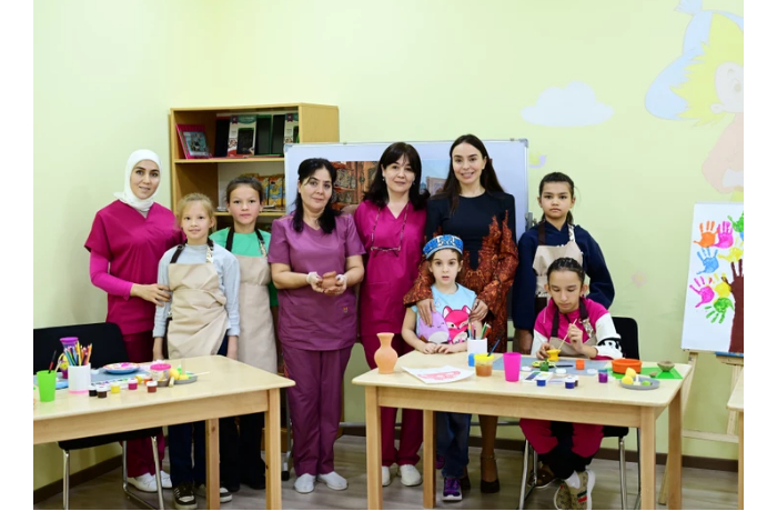 leyla-alieva-oznakomilas-v-samarkande-s-deyatelnostyu-tsentrov-dlya-detey