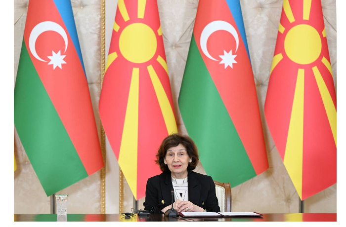 prezident-severnoy-makedonii-pozvonila-prezidentu-ilkhamu-alievu