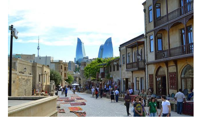 iz-kakikh-stran-chashche-vsego-priezzhayut-inostrantsy-v-azerbaydzhan-foto
