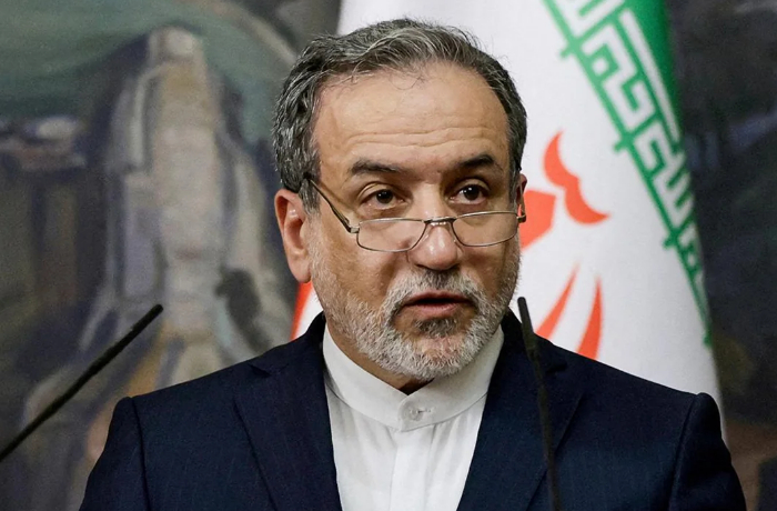 abbas-aragchi-prizval-svesti-k-nulyu-prisutstvie-inostrannykh-sil-v-regione
