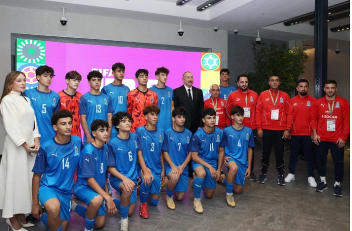opublikovany-kadry-s-uchastiem-prezidenta-ilkhama-alieva-na-otkrytii-chempionata-mira-fifa-u-15-v-baku