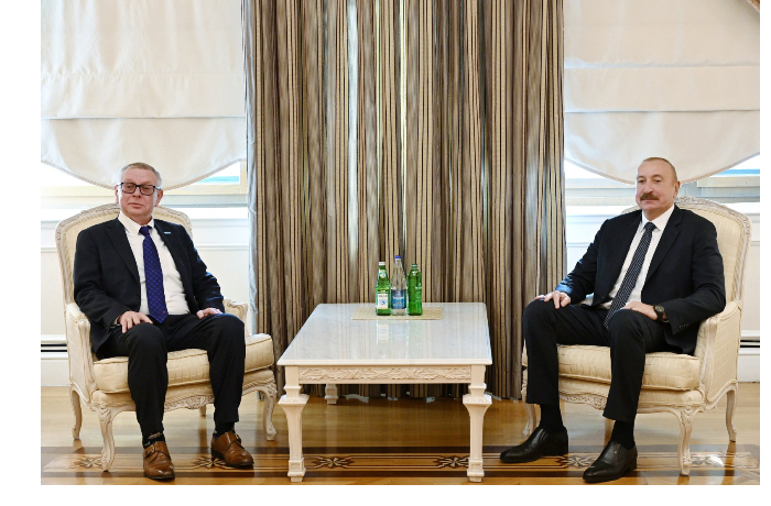 prezident-ilkham-aliev-prinyal-predstavitelya-kontrterroristicheskogo-upravleniya-oon