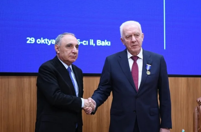 kyamran-aliev-nagradil-genprokurora-rossii-yubileynoy-medalyu
