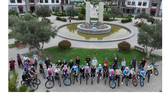 v-zangilane-proshel-veloprobeg-dlya-shkolnikov-ko-dnyu-pobedy