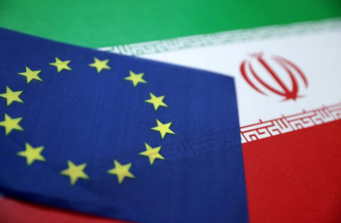 v-tegerane-prizvali-yes-ne-podderzhivat-ataki-ssha-i-izrailya-na-iran