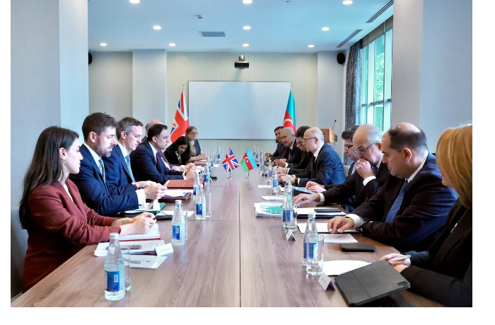 pyarviz-shakhbazov-velikobritaniya-investirovala-v-azerbaydzhan-bolee-39-mlrd