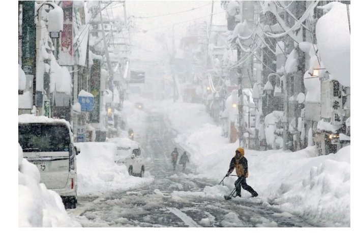 stalo-izvestno-o-sotnyakh-postradavshikh-v-rezultate-snegopadov-v-yaponii