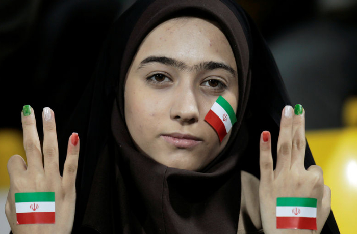 narodnyy-spros-na-smenu-rezhima