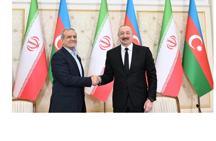 ilkham-aliev-pozdravil-masuda-pezeshkiana