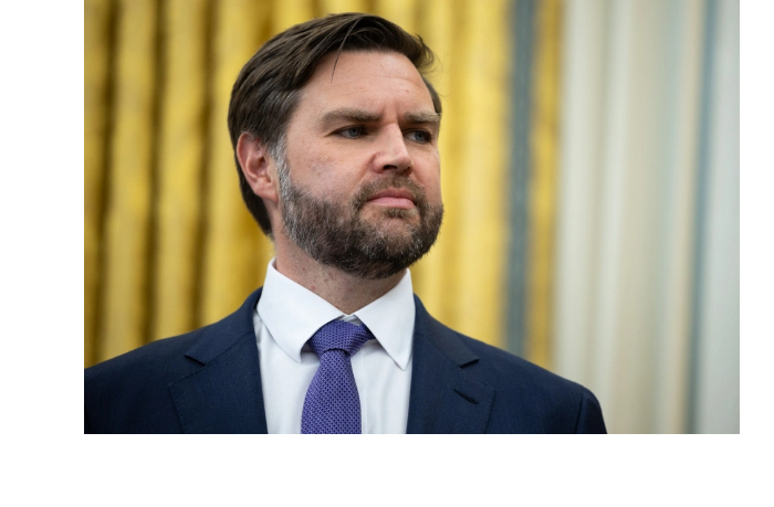 vitse-prezident-ssha-s-suprugoy-posetili-alleyu-shekhidov